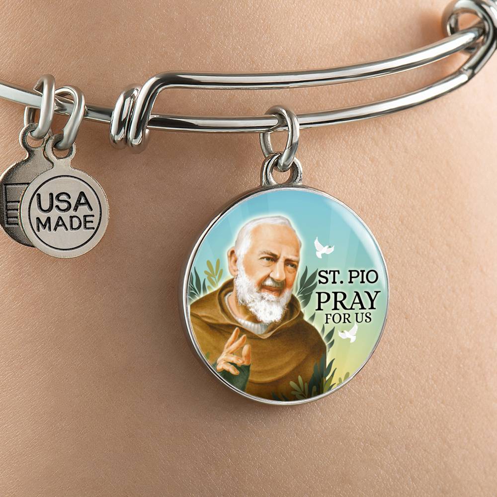 Catholic St. Pio Circle Bangle Bracelet Stainless Steel or 18k Gold" - Express Your Love Gifts
