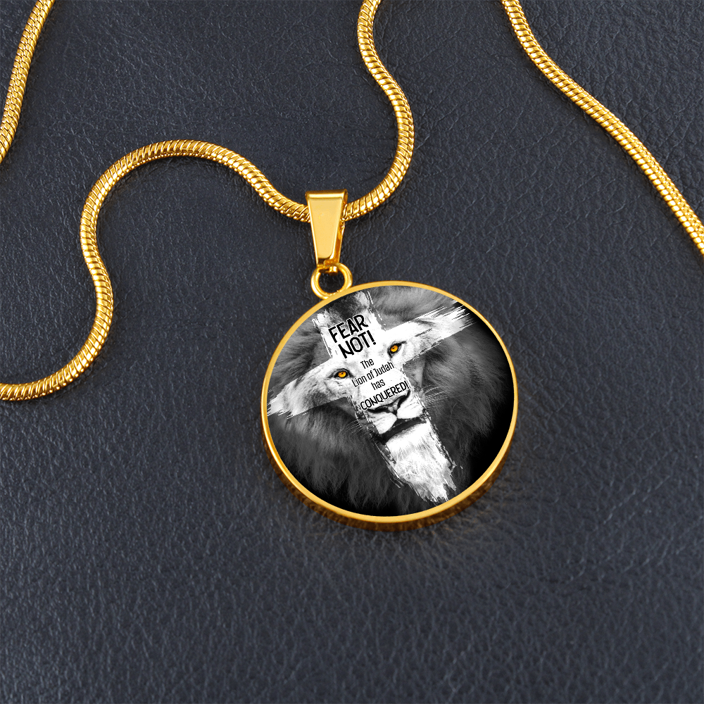Lion of Judah Circle Pendant Necklace Premium Stainless Steel or 18k Gold Finish 18-22"