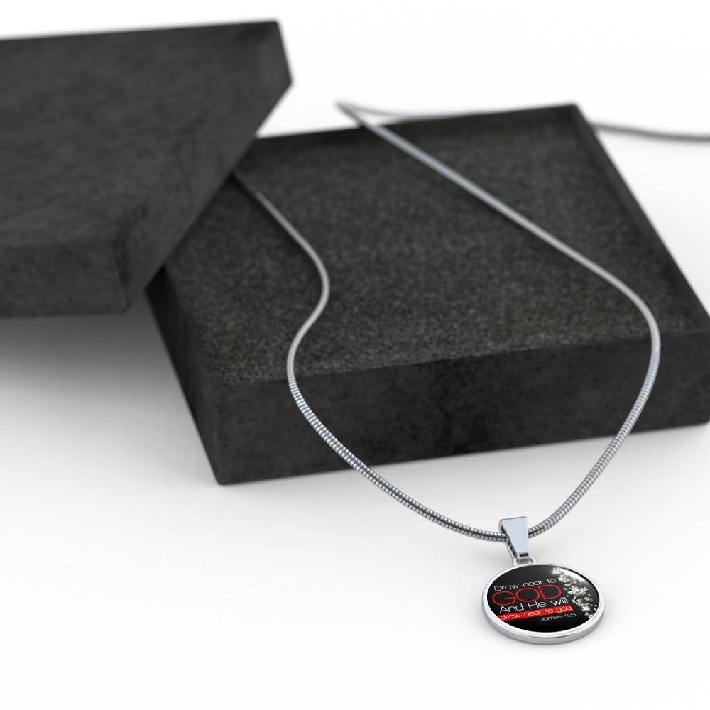Bible Verse Necklace Presence of God Circle Pendant Stainless Steel or 18k Gold 18-22"